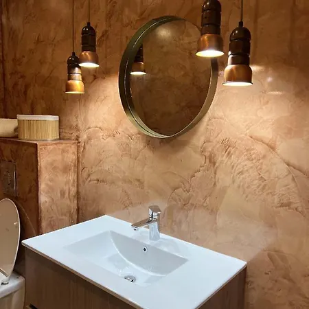 Bel appartement au centre du vieux Joigny Extérieur photo
