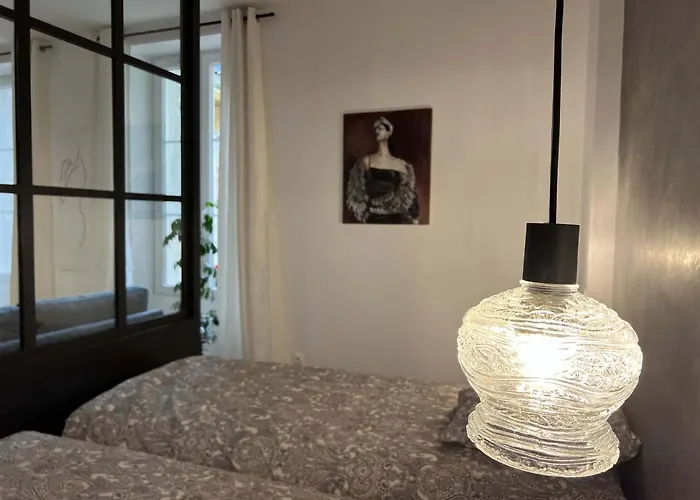 Bel appartement au centre du vieux Joigny